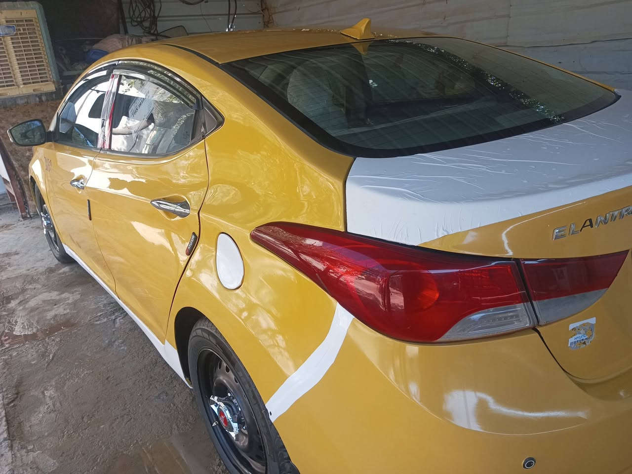 سلام عليكم البيع النترا موديل 2012محدثه14وارد امريكي ضرر جاملق خلفي جهت السايق  والباقي اليبل واحد سياره فول مواصفات بصمه فتحه سقف تحكم ستيرن شاير بل مرايان سياره جاهزه مكينه 1800جديده كير جديد صدر امامي وخلفي جديد تخم تاير جديد كهرباياته فول كله شقاله قرفته حلوه شاشه كامره خلفيه سياره جاهزه كبل الشقل رقمه انبار بسمي تحويل مباشر السعر 100وبيه مجال مكاني ابو غريب الحصوه الستفسار ***********
