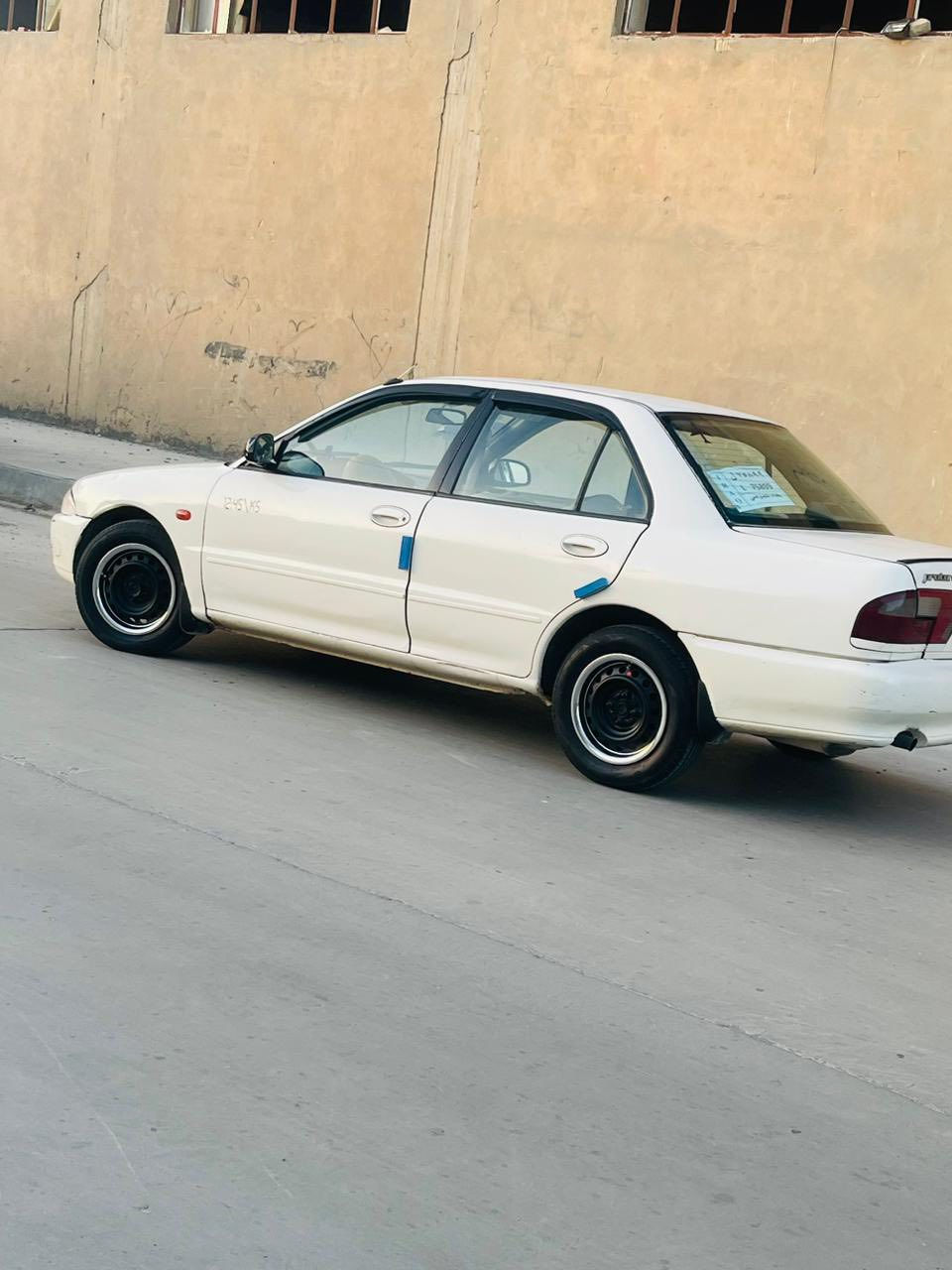 السلام عليكم
بروتون 2002 السياره نضيفه 
رقم بغداد بسمي 
السعر 35 ورقه 
***********
