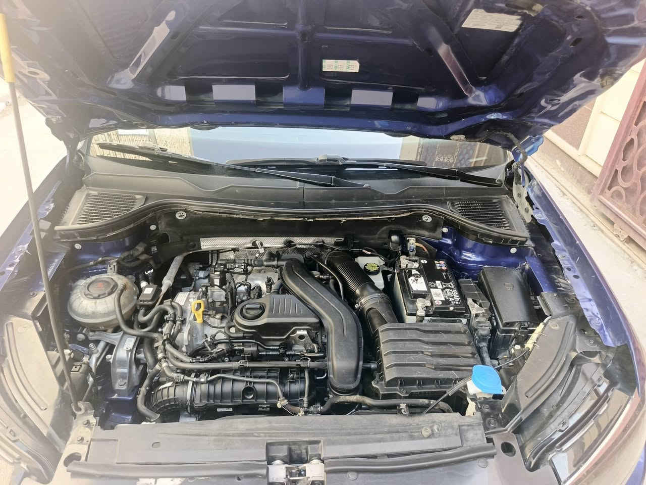 السلام عليكم 
فكس واكن تاوس 
موديل 23 
حادث موضح بدون دواخل
 تعديل نص البنيد +صبغ 
وبارد قليل بالجاملغ وبيه تكحيل 
وتعديل بارد قبق الجنطه بدون صبغ 
شواصي لغود كفاله 
ماشيه 25 
نص مواصفات رادار حساسات كشنات تدفى 
بدون رقم تترقم جميع المحافظات ماعدا كردستان 
سعر 165 $
عنوان كربلاء 
***********
