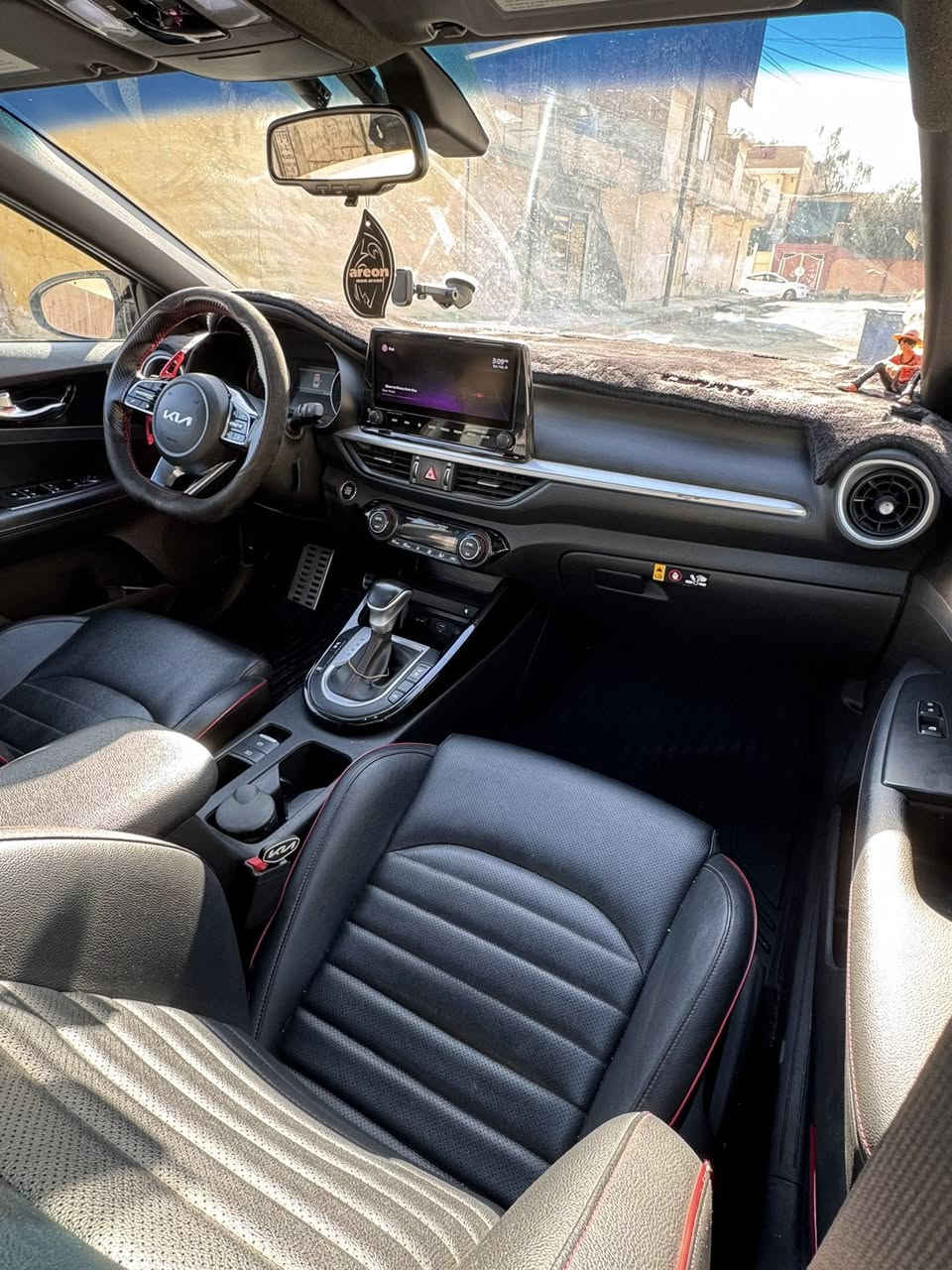 سلام عليكم فورتي GT موديل 2022 فول فول بدون رقم
دخول ذكي 

بصمه 

كشنات جلد 

تبريد خلفي 

لليت خلفي امامي للد

مانع انزلاق

كشنات تدفئه تبريد 

مكينه 16 توربو 

شفتات استيرن 

ويل كب رياضي

ثلاثه انظمه قياده

قياده ذاتيه

توقف ذاتي 

اضواء ترحيب عنده اقتراب

شاشه كبيره 

كامره خلفيه دواره

رادارات بل. مري 

هندبريك بصمه 

بصمه ابواب 

فتح صندوك عند اقتراب 

سستم سماعات 

شحن واير ليس

تحديد مسار 

وبعد اكو مواصفات ماذكرتهن 

مكان موصل سعر 135 بيها مجال

***********
