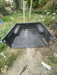 غلاف بدي • بيكب نيسان • نجف