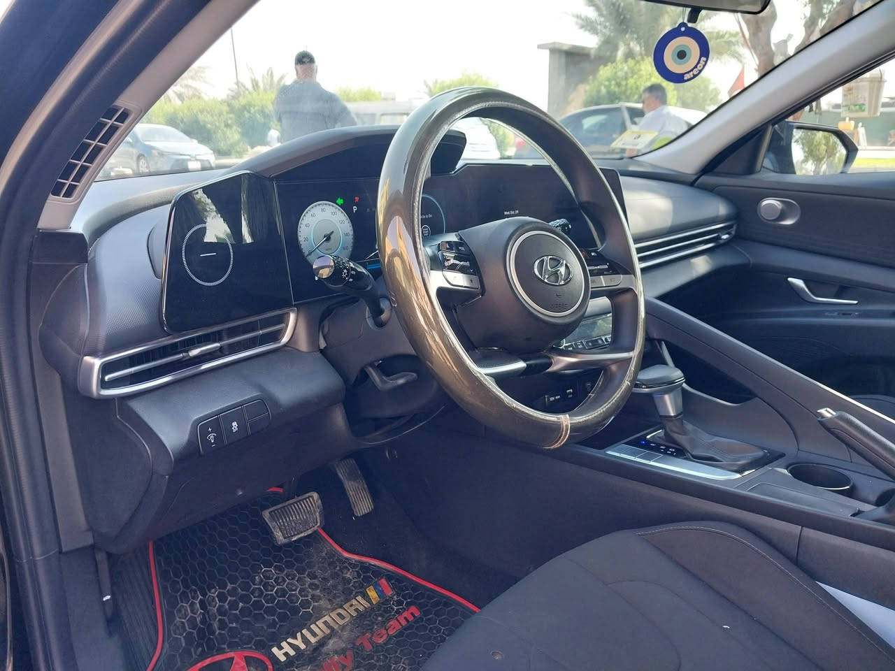 سلام عليكم 
النتره موديل ٢٤ شكل جديد 
بانزين محرك  حجم ٢٠٠٠ دوش 
رقم بغداد حره مشروع وطني 
ماشيه ١٧
فقط بنيد امبدل باقي سيارة مكفوله شواصي لغود حته جاملغات بلاد 
راديترات شركه تبريد شركه 
سعر 155
مكاني بغداد 
***********
