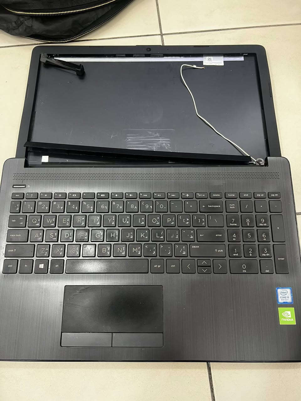 السلام عليكم 
شاشة hp شغالة كلشي مابيها
تفصيخ لابتوبات شي شغال وشي لا 
بدون هاردات 
قيمهن  
واللينوفو x250 
رام 4G  core i5
هارد512
كلشي مابيها شغالة بس نص الكيبورد ما يشتغل


**إذا كنت صاحب هذا الإعلان وتريد حذفه لأي سبب، رجاءا أرسل رسالة إلى الدعم الفني**