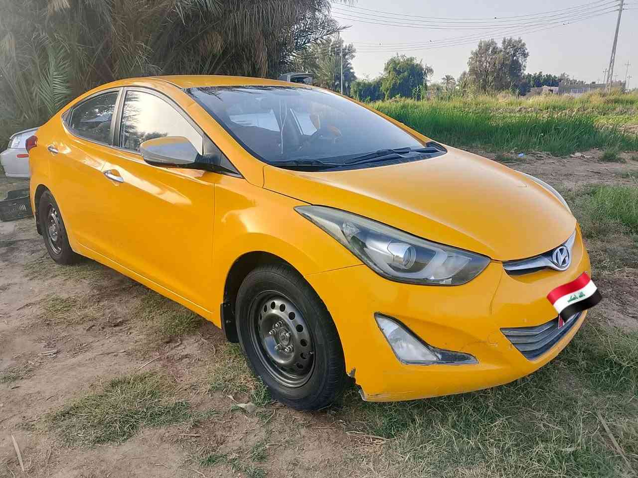 النترا للبيع موديل 2015 خليجي كفاله من ضربه بسمي محرك 1600 تبريد شغال حداديه جديده تخم تاير جديد رقم ذي قار مصفرا هيئه وغرامات خطه جوال مكاني ناصريه شطره للستفسار على رقم ***********
