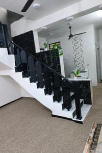 مجمع بيتي ٢ • ١٠٠م • سند حر بسمي