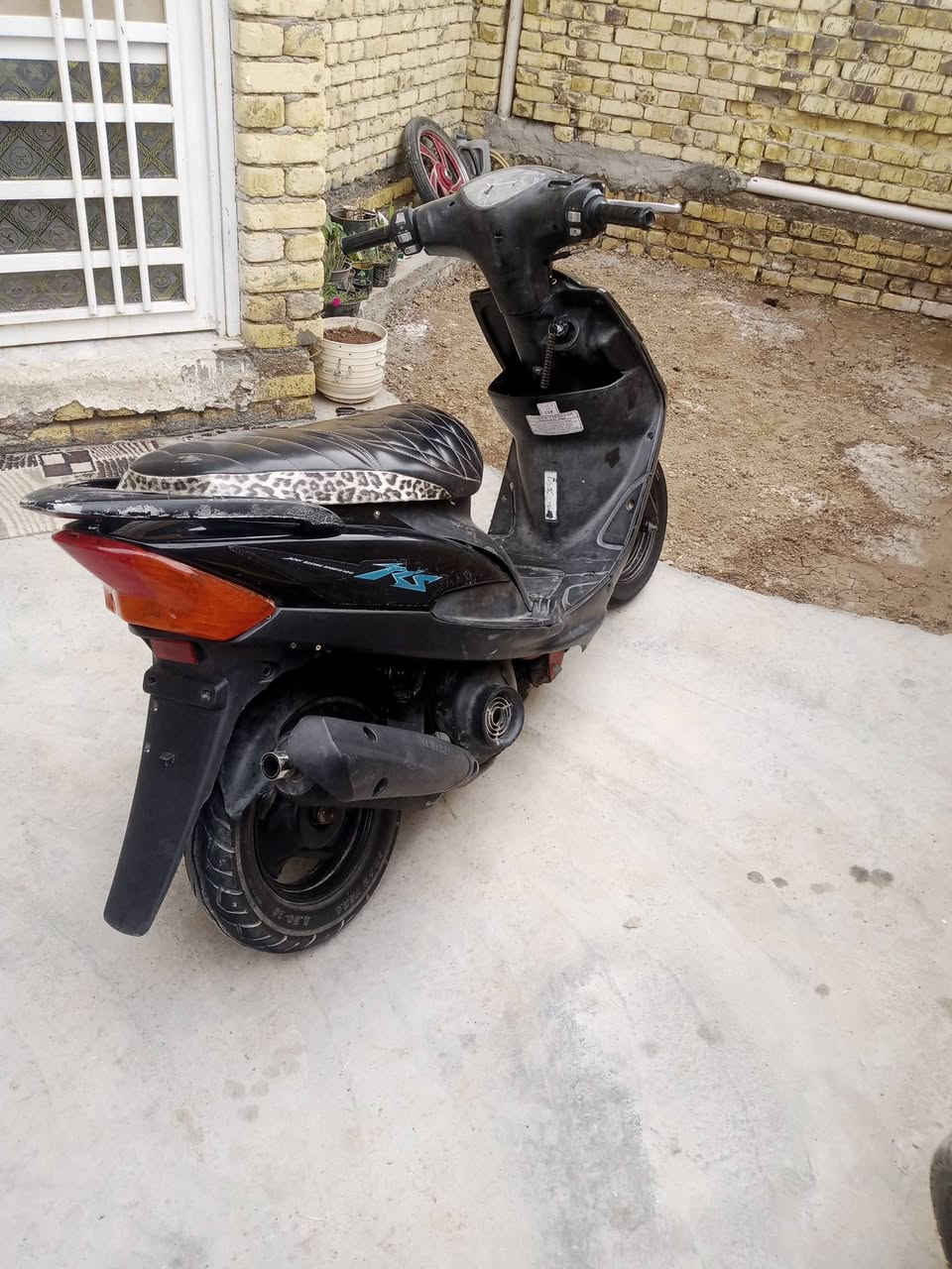 ماكس عدله للبيع مستعجل على بيعته السعر 325وبيها مجال بصيط ***********
