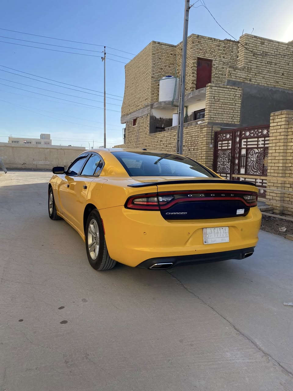 مكلف بالنشر
جارجر 15 مرمز 19 رقم بغداد باسمي اجراء 
حادثها بنيد مبدل فقط من امريكه وصار بيها حادث بل عراق باب تبدل فقط ايرباك دركه ودشبول سيار كير ومكينه وحداديه وتخم تاير لايتات قبل سبوع شادهن سيار جديد وجاهز علا آخر حبايه سعرها ١٦٥ وبيها مجال قليل 
رقم الهاتف *********** المكان الناصريه قضاء الفهود
