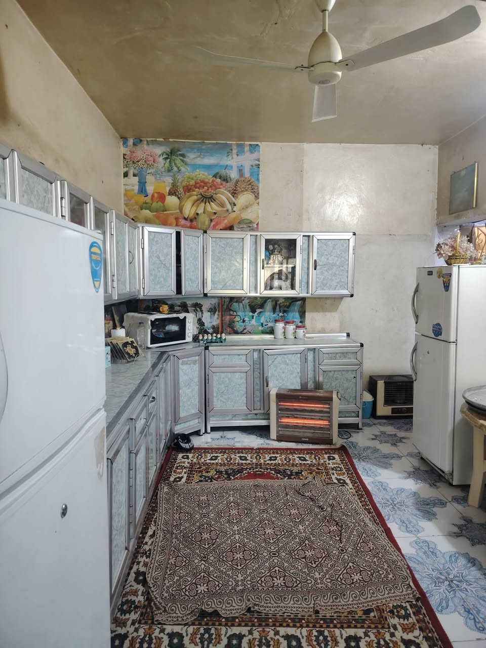 سلام عليكم
ب_ييع او مراوس طابو صرف ملك المساحه 500 م يقع في الصويره حي الربيع مسافه عن شارع السبيس موقع جدا مميز كامل خدمات حديقه واسعه جدا ومرتبه نفهه امام البيت طابقين الطابق الأرضي يحتوي على غرفتين نوم ٥×٤ استقبال ومطبخ ٦×٤ وصاله مفتوحه على طول البيت + مجمع صحيات ؛ الطابق الثني درج خارجي مدخل الطابق الثاني مطبخ + ٣ غرف نوم واسعه + صاله + مجمع صحيات في الطابق الثاني باقي التفاصيل الاتصال على الرقم *********** علق تم يوصلك سعر البيت
