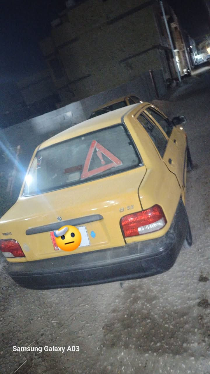 السلام عليكم
سايبه البيع مودبل 15
رقم بغداد نكليزي 
تحويل  مباشر 
مكينه كير نضيفات 
حداديه 100/100
تخم تايرات نضاف 
كهربائية كله شغاله 
سعر سياره 30بيه مجال طيبين 
مكان سياره كربلاء حي العباس 
هذا رقم ***********
اني مكلف بل نشر
