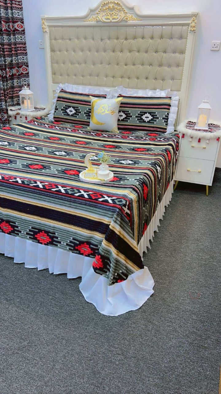 شرشف رمضاني نفرين ❤️‍🩹
القياس 250×300 سم
شرشف + وجه مخدة 2 + وجه كوشة 1
شرشف نفر واحد
القياس 220×200 سم
شرشف + وجه مخدة 1+ وجه كوشة 1


**إذا كنت صاحب هذا الإعلان وتريد حذفه لأي سبب، رجاءا أرسل رسالة إلى الدعم الفني**