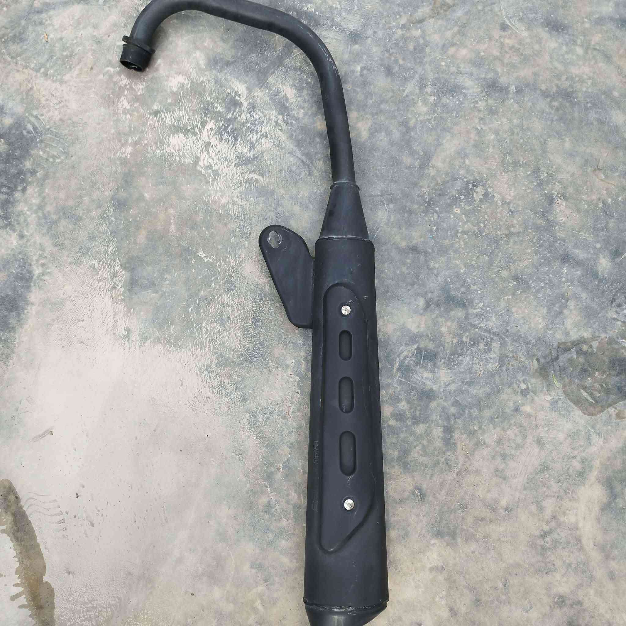 صلنصة دراجة سيفان موديل 25 بلادية مال شركة لون اسود ام الختم للبيع ب٣٥ بيها مجال للشراي مكاني بعقوبة جسر خرنابات ***********
