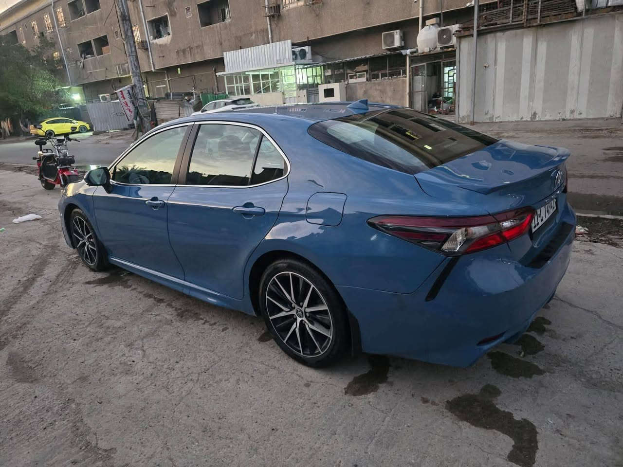 السلام عليكم
للبيع گامري فول SE اربعه سلندر ( هايبرد  )  موديل 23 رقم بغداد نكليزي   فول مواصفات ١/١ وجديده صبغ بس جوة الرقم الخلفي  لادواخل ولا اي شي   ماشيه ٦٠ كيلو متر  فقط سيرفس كامل  كله بلاي  كير ومكينه وكهربائيات وضع شركه
بصمة
فتحه
داخل جلد اسود
كشنات جلد ومخمل
رادار امامي 
رادات جانبيه
قياده اليه ذكي 
مودات قياده / يكو / سبورت / نورمال
شفتات استرين
شاشه جبيره وكامره خلفيه فول HD 
لايتات زينون بلاد 
ويل كب ١٨ سبورت 
اشاير بالمري
مكانه بغداد الجديدة
السعر 235 وبيها مجال 
للشراي يتصل على الرقم ويدلل 
***********
