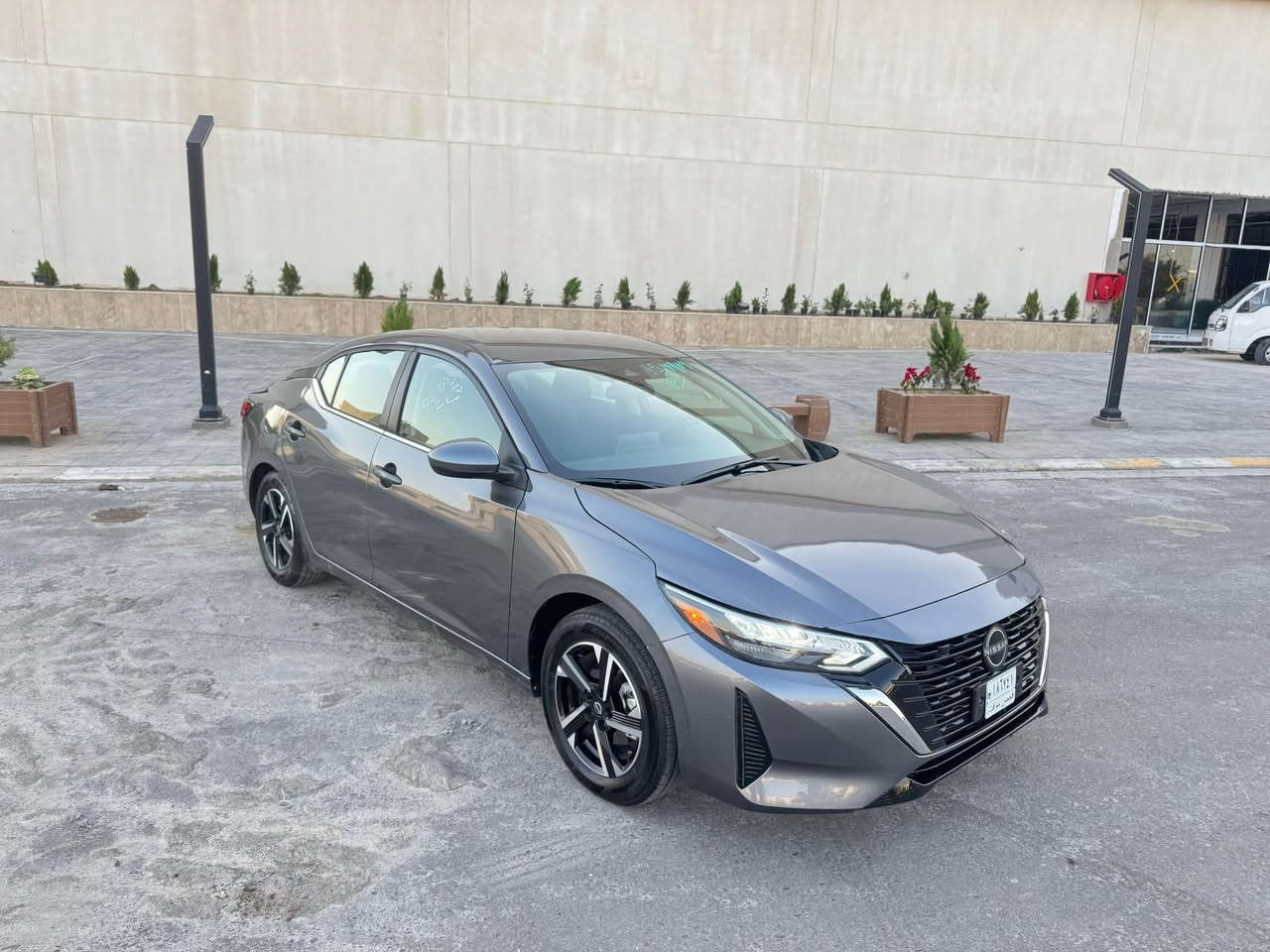 Nissan Sentra2025
للبيع 

نيسان سنترا 2025

السعر137 وبيها مجال للطيبين 

عداد المسافه 4 الف ميل فقط يعني زيرو

‎ وارد : امريكي صبغ بنيد  فقط مكفوله من الصواصي والدواخل

‎الموااااصفات تونس ✅

 ‎محرك  2000 دوش المرغوب 

‎بصمة تشغيل + البوب بصمة 

‎تشغيل عن بعد

‎حساس امامي خافي جانبي

انطفاء وتشغيل ذاتي بل ازدحام

‎مانع تصادم خلفي امامي

‎نظام تنبيه الخروج عن المسار

‎قيادة آليه 

‎تحديد مسار

‎لايت زينون عالي ناصي

‎تبريد بيانو

‎انضمة قيادة ( Sport ، Eco )

‎فول تحكم استيرن يمين يسار 

‎مراية تعتيم 

‎هزار الخروج عن المسار

‎دشبول مطرز جلد 
 

ويل 16 كروم  
  

‎سستم ايفون

‎ابل كاربلي

‎مثبت سرعة

مكاني بغداد حي الخضراء 

لاتصال /***********
