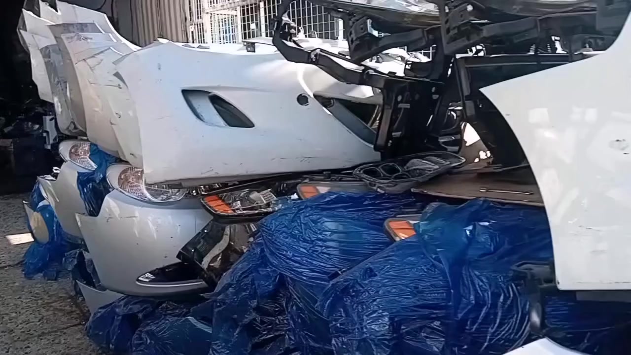 السلام عليكم غراض النترا تفصيخ اصلي العنوان بغداد البياع الحي الصناعي للاتصال***********
