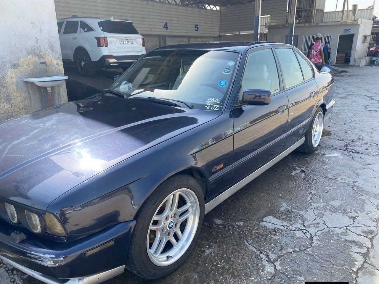 سلام عليكم
اعاده نشر 
بي ام موديل 94 ,BMW 525
مكينه مسكر دبل فانوس
كير اتوماتيك
صدر جديد 
تبريد شغال وجاهز مابي نقص
ويل M
ABS
كشنات جلد 
سلايت 
لايتات زنون 
سياره مال جناي باسمي رقم أربيل
السعر 67 وبيها مجال
***********
مكاني النجف
