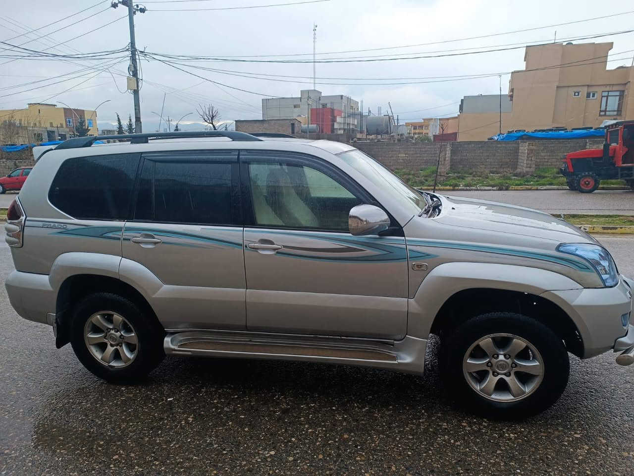 برادو 2005 بدون صبغ سيارا فول سلايت محرك 6 مرغوب كير محرك شرط على وضع شركه بدون اي مصرف سيارا جاهزة سعر 147 مجال ***********
