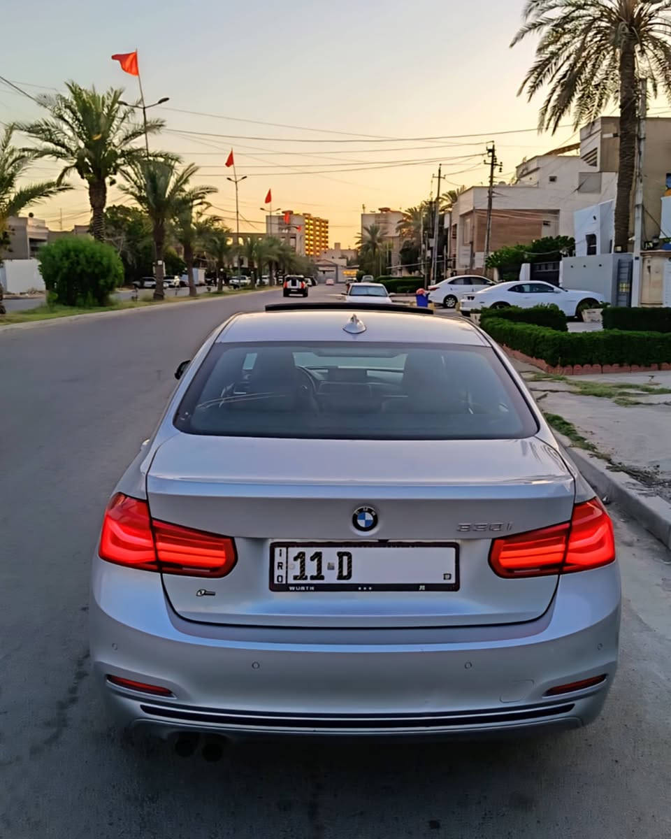 للبيع/BMW/ 330/ 2018
المحرك (B48) 2.0 T
وارد امريكي بدون حادث 
الحاله / تقرير وبشرط قطرة ماء مابيها تجي تفحص وين ميعجبك 
السيارة بحاله ممتازة (صفر مسج )
المواصفات 
فتحة سقف 
شاشة + مقاعد جلد كهرباء  ميموري وخزن والكشن 3 قطع / صندوق كهرباء 
تدفئة كشنات + تدفئة الاستيرن 
داتا شووو 
السيارة بحاله ممتازة وماشيه 80000
السعر / 188 وبيها مجال 
الاتصال / *********** 
*********** / علي
