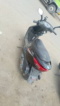 بريز • مكينة ما مفتوحة • دبلات أمامية