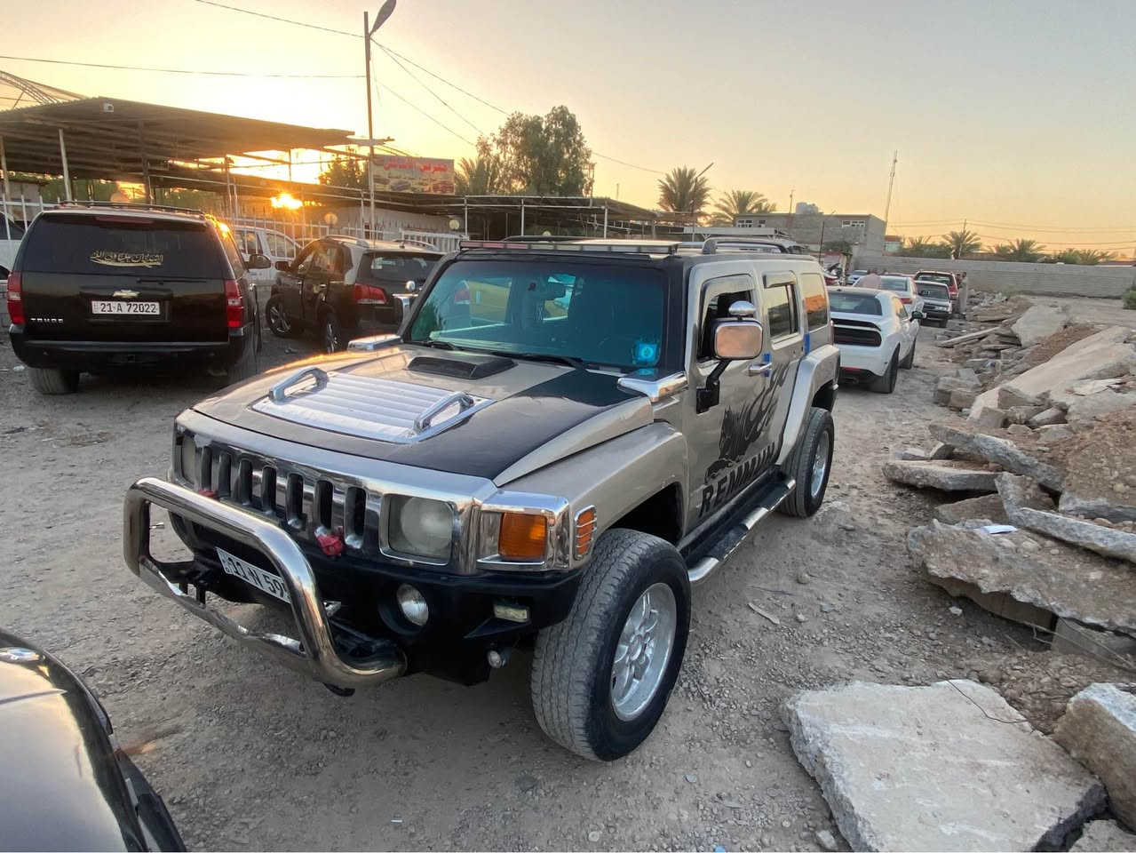 للبيع او مراوس ***********
همر H3 موديل ٢٠٠٧  محرك بلاد كير كله نظيف
تبريد شغال رقم وهزه جديد بغداد 
صبغ ٤قطع ضرر جامرلغ امامي وبنيد 
بيه ملاحضات بسيطه مكاني ديالى بعقوبه 
سعر ٩٠وبيه مجال بعقوبة, ديالى
