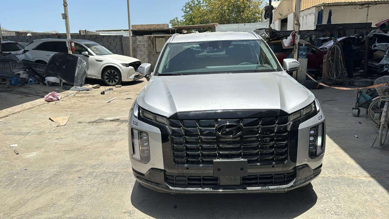 سلام عليكم بلسايد 2024 تبديل البنيد فقط بدون دواخل شرط الفحص الباقي كفاله عامه  ماعدا بنيد فقط 

مواصفات SeL معروفه جلد منفصل كامره شاشه تحكمات انظمه قياده باقي مواصفات معروفه 

السعر. 225  واصل ميناء مصلح جاهز بدون كمرك تدخل حره او شهداء  مده وصولها 10 ايام إلى ميناء 

رقم هاتف *********** مكان ناصريه مركز حي اور
