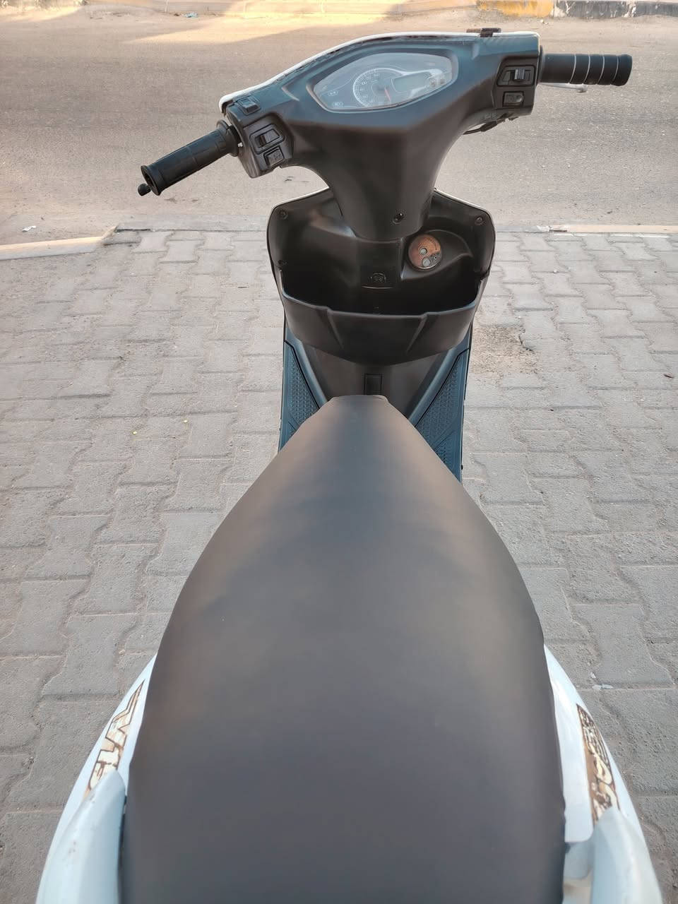 دراجه سكنس ياباني مكفوله برغي مامفتوح بيهه *********** شغاله سلف لايتات اشاير كامله من كلشي سعرهه 375 بيه مجال
