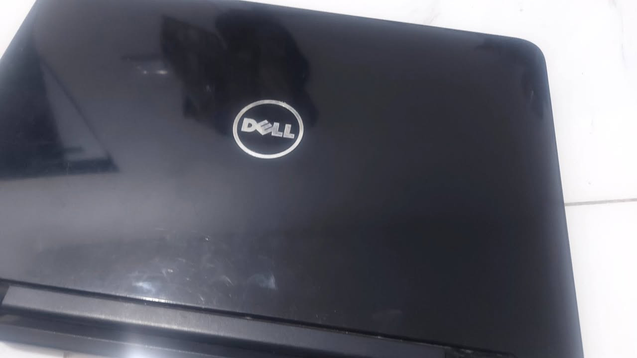 لابتوب موديل (DELL) كبل وماوس معه يحتاج فقط بطاريه وشوي ترتيبات


**إذا كنت صاحب هذا الإعلان وتريد حذفه لأي سبب، رجاءا أرسل رسالة إلى الدعم الفني**