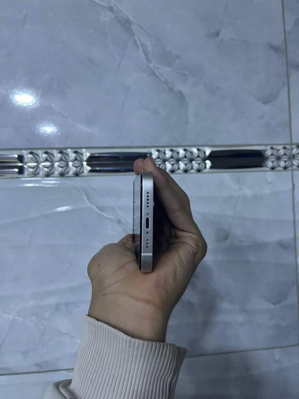 سلام عليكم IPhone 13 عادي بطاريه ٨٩ ما مبدل بي اي قطعه جهاز يخبل شوف عينك مرواس بـ ايباد 10 لو ١١ شعدك نزل فقط مراوس بـ ايباد مكاني نجف الهنديه الرقم  متوفر واتساب فقط ***********
