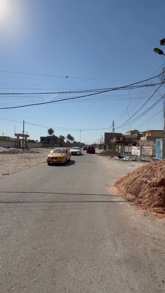 للإيجار – عمارة تجارية وسكنية تُعلن عمارة مميزة للإيجار، مناسبة للاستثمار كمجمع طبي أو لتأجير المحلات والشقق السكنية. 🔹 مواصفات العمارة: * 4 محلات تجارية * 6 شقق سكنية 📍 العنوان: الشرطة الخامسة – الشارع التجاري قرب سكلات أهل الحديد 📞 للاستفسار والتواصل: ***********
