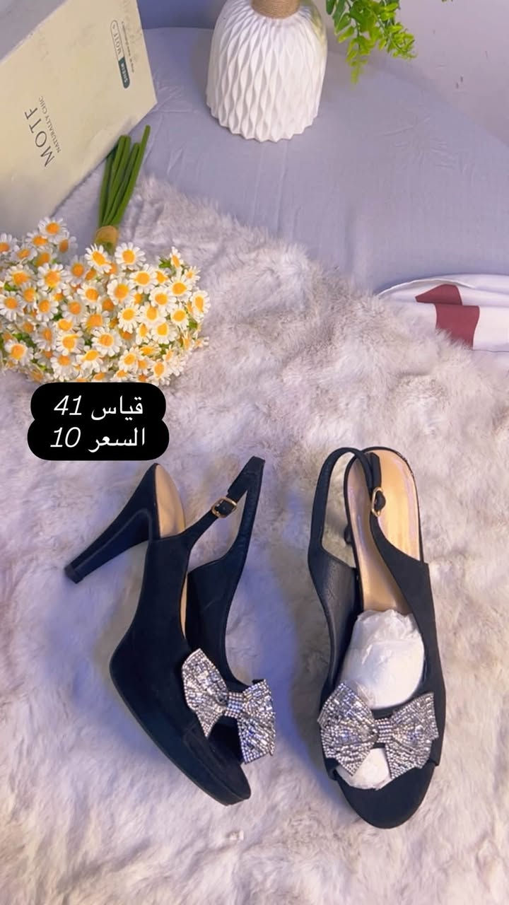 هلو بنات احذيه شي ان
القطع تجنن. كواليتي عالي 
قطعتين ب18


**إذا كنت صاحب هذا الإعلان وتريد حذفه لأي سبب، رجاءا أرسل رسالة إلى الدعم الفني**