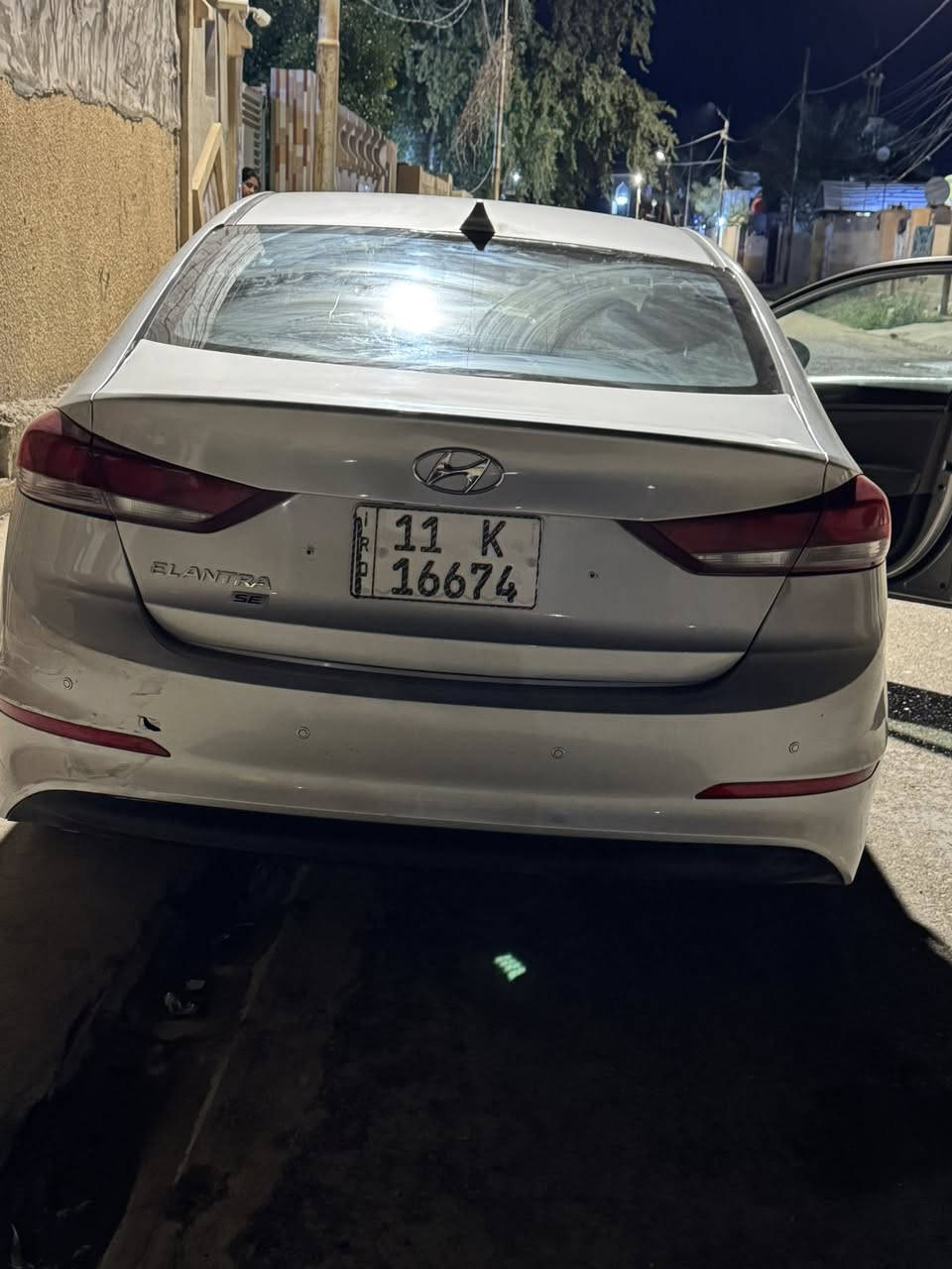 السلام عليكم النتره موديل 2017 أمريكي كير مكينه خير من الله السياره جديده ربع متصرف عليهه السونار موجود ناشره السعر 125 وبيهه مجال المكان الفلوجه الجولان 

‭٠٧٨٦ ٣٢١ ٣٥١٩‬
