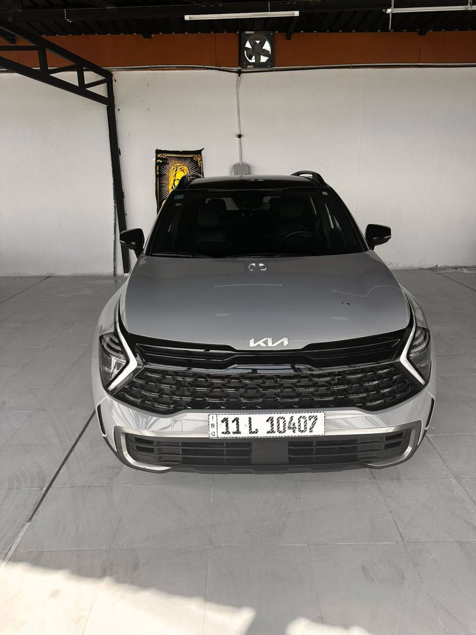 كيا سبورتج
الموديل /2024 
الضرر / بسيط جدا بدون ايرباك و راجع PDR بدون قطره صبغ
عداد المسافه/12 الف ميل
عدد الأسطوانات /اربعة سلندر تنفس طبيعي 
المواصفات X Line فول عدا ٤ كاميراتة
رقم بغداد تحويل مباشر 
مكان السياره / مدخل كربلاء--- بغداد مقابل عامود 513 داخل مكتب الحاج حكمت الغانمي لتجارة و إستيراد السيارات الوارد الامريكي 
للمزيد من التفاصيل الاتصال على الرقم التالي 
***********
