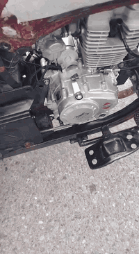 سلام وعليكم ستوته للبيع نضافه خير من الله موديل 2017 محرك 2022صفر مامفتوح كير بوكس بلدي جديد  مال شغل جاهزه بس تطلع عل شغل طلب عليها 975 وبي مجال حك الجيه بيك خير ودلل مكان الستوته كركوك خاص ماجوب مامتواجد عل فيس هذا رقمي خابرني ودلل ***********
