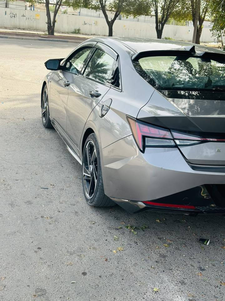 سلام عليكم النتره N2023امركيه فول موصفات عله موصفات صور الحدث بل منشور ماشيه 40الف مكينه كير صدر تبريد كله مكفول تخم تاير تريك وين يعجبك سعر 120وبيه مجال بسيط مكان سياره بغداد حي جهاد ***********
