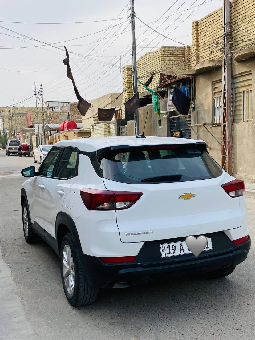 سـلام ؏ـليڪم تريل بلايزر موديل 2024 
كتاب شهداء كربلاء 
السياره نضيفه وكدامك 
ضربته موجوده بالصور 
السعر 150 وبيه مجال 
مكاني كربلاء 
***********
