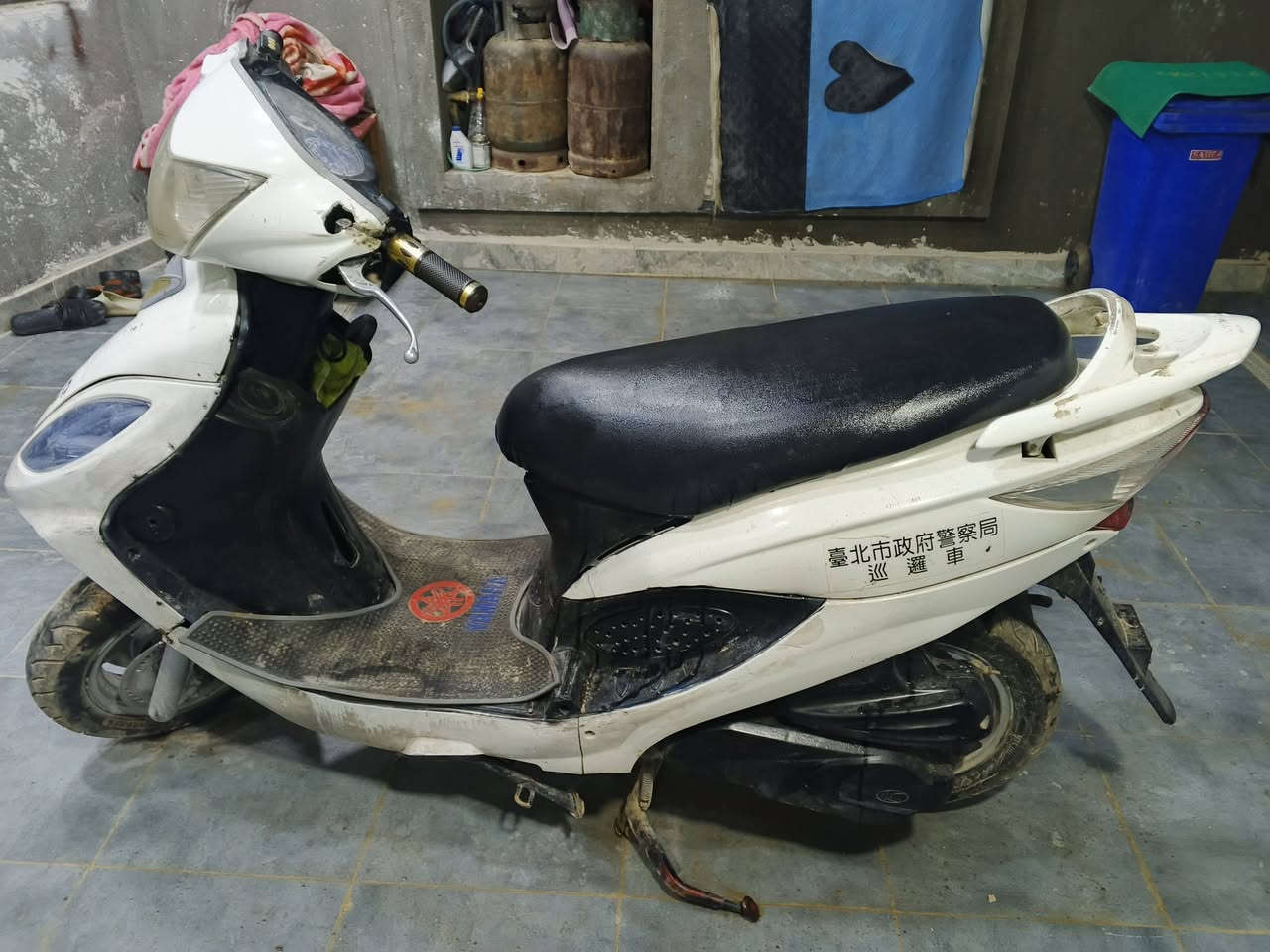 السلام عليكم ورحمة الله وبركاته 
دراجة في تو كامكو لبيع بيه خيط تبخير 
2011 كلشي بيه شغال سعرها قفل 375 
وينهم الشرايه قضاء الرفاعي الصوب الثاني


**إذا كنت صاحب هذا الإعلان وتريد حذفه لأي سبب، رجاءا أرسل رسالة إلى الدعم الفني**