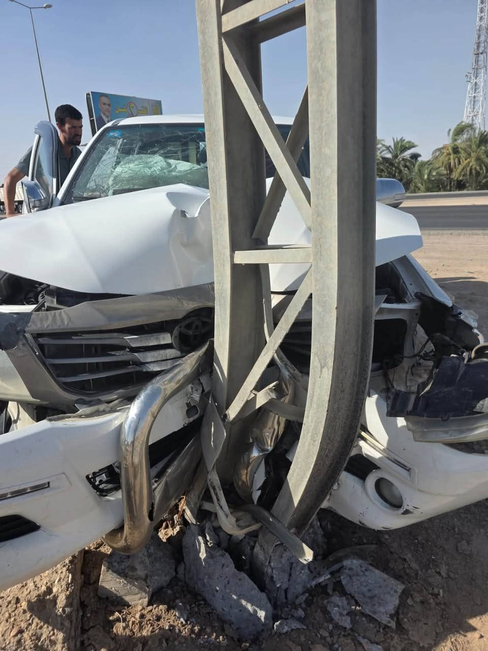 سلام وعليكم شباب اني مكلف بل نشر 15 فول وتماتيك البيع عل حادثه البصره الدير رقم صاحب سياره ‭***********‬يحيى الاسدي يحيى
