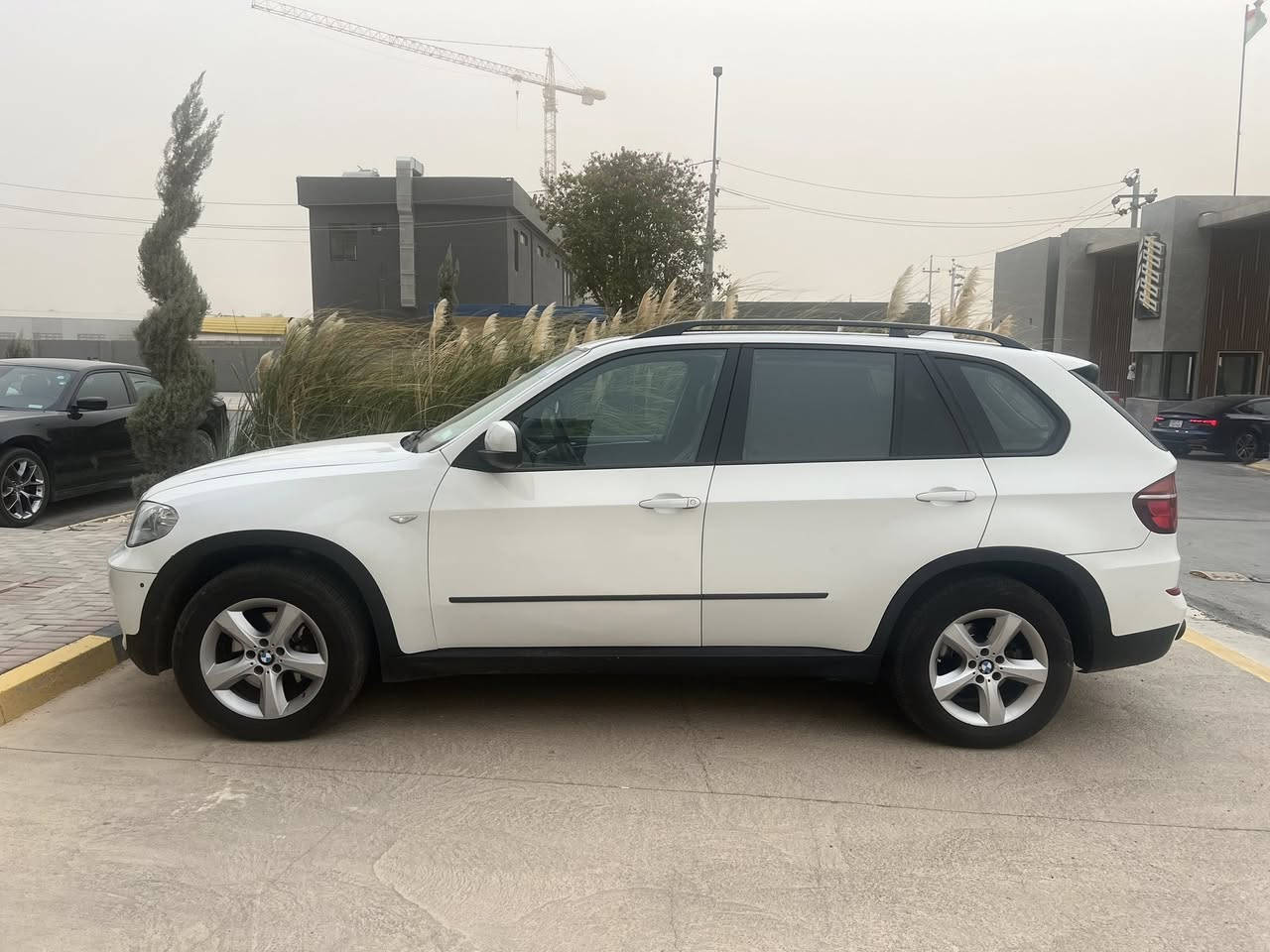 BMW X5 

BMW X5 موديل 2012 – محرك N55 المرغوب – وارد يابان – فول كامل

الموديل: 2012
المحرك: N55 توربو – 6 سلندر المرغوب 
گير أوتوماتيك 8 سرعات
الوارد: يابان
ماشية 116,000 كم فقط
 رقم بغداد مميز بأسمي ، تحويل ثاني يوم 

المواصفات:

- فتحة سقف بانوراما
- مقاعد جلد كهربائية
- شاشة + نظام صوت
- تحكم ستيرن 
- تكييف ممتاز
- أنظمة أمان (ABS + Airbags)

ملاحظة:

- تبديل الباب الأمامي الأيمن والباب الخلفي الأيمن
- صبغ باب السائق

السعر: 150 ورقة
قابل للتفاوض للجادين

📞 الاتصال:
***********

📱 واتساب:
***********
