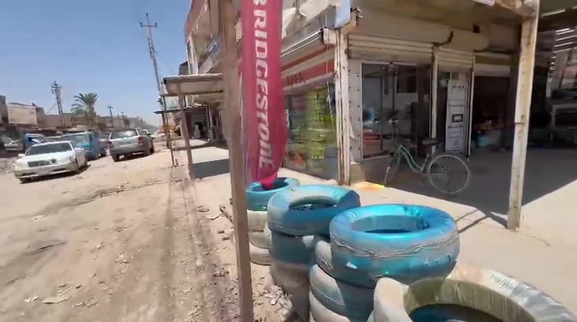 السلام عليكم إذا أكو واحد مشتغل بكفتريا وأبو مصلحه عندي محل بابو غريب بشارع صناعة ابو غريب قرب خدمات علاء  يشتغل كافتريا ريوكات اتفق وياه على طبيعة الشغل بس كون ابو مصلحه ***********
***********
