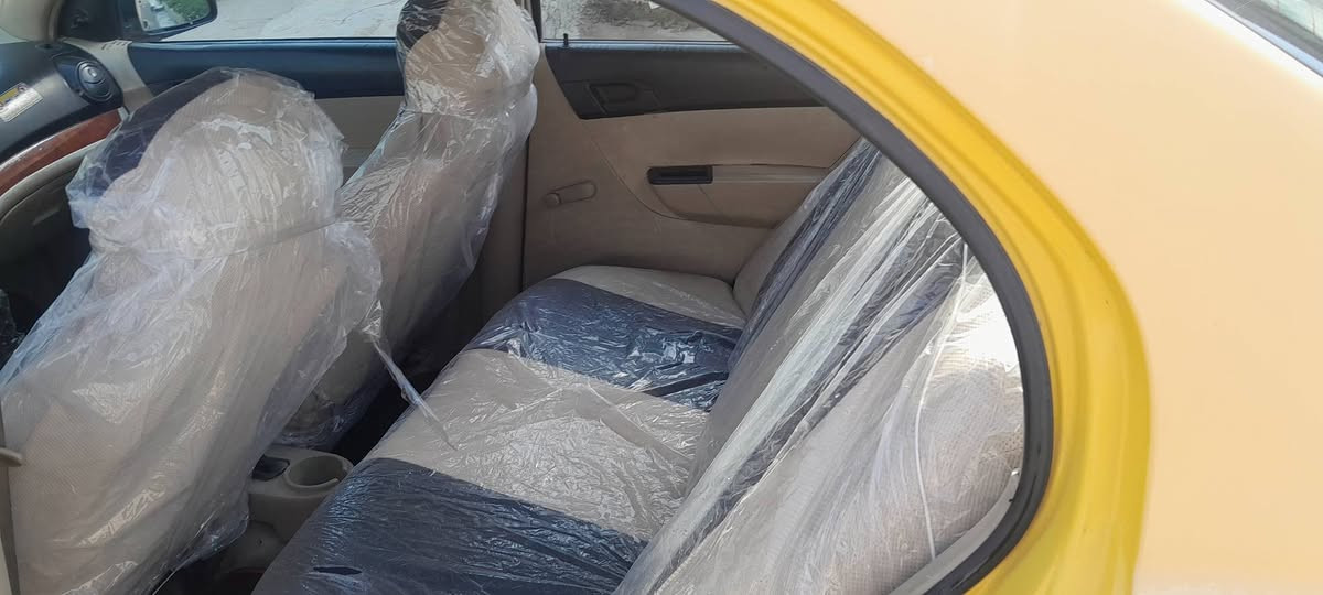 السلام عليكم افيو كوري 2011الشركة العامه محرك استر كير عادي تبريد شغل شاشه داخل كلو تمام السياره بيها صبغ جمالغات الامامي والدواسات رقم انبار انكليزي بسمنا سنويه وهزه جديد ابيع اقساط مقدمه 30وبلشهر 2السعر الكلي 68الشراي يتصل على رقم ***********
