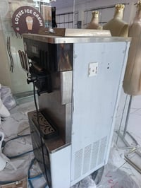 مكينه سوفت جديده مشتغله فقط 20 يوم بيع مستعجل /07838257422