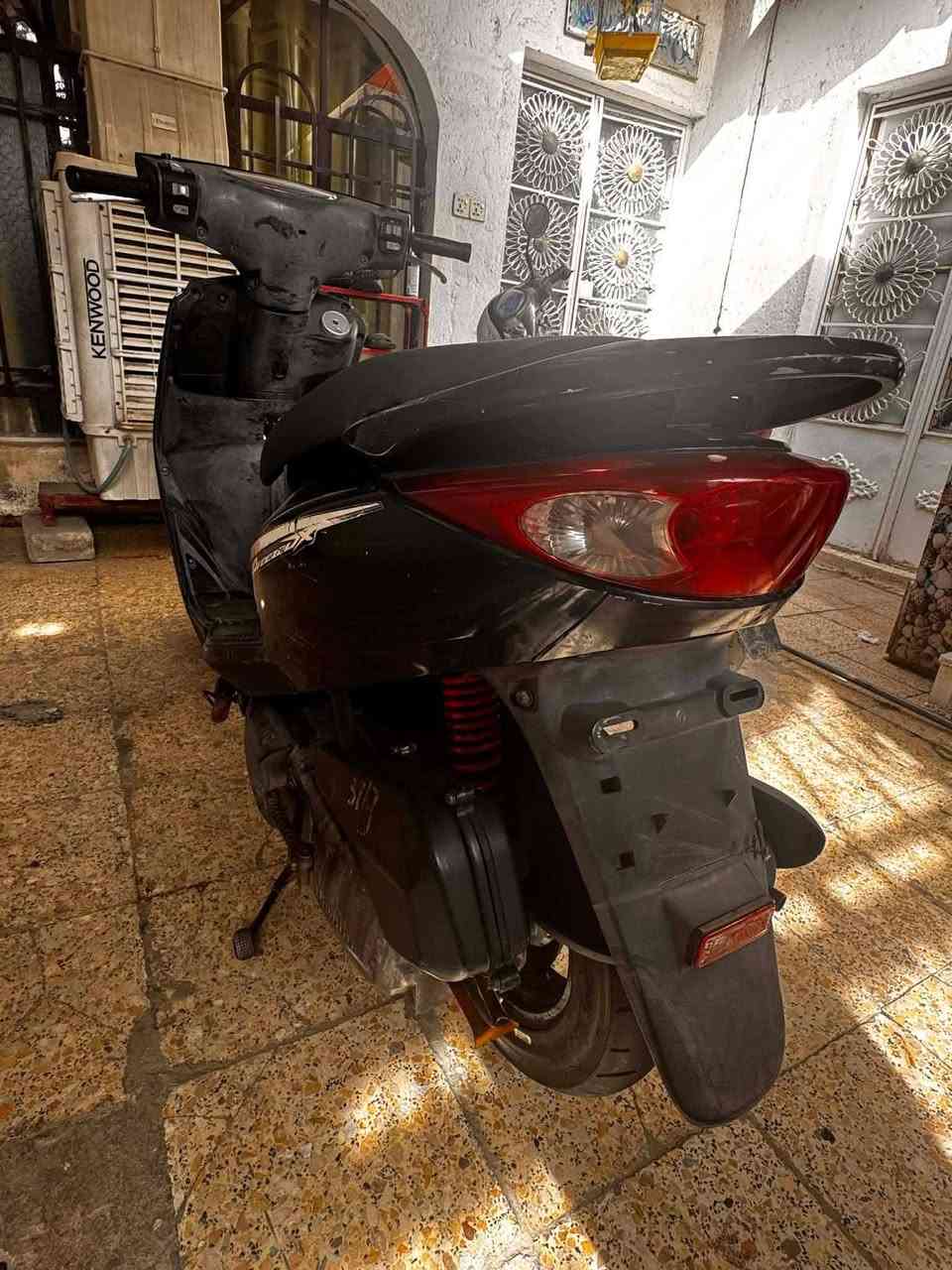 السلام عليكم
بريز  ياباني

مكينه مكفوله كفاله عامه برغي

 مامفتوح بيهه دراجة بلادية ما بيهه اي نقص 

سعر 650 وبيها مجال

مكان الشعب 

للاستفسار  ***********
