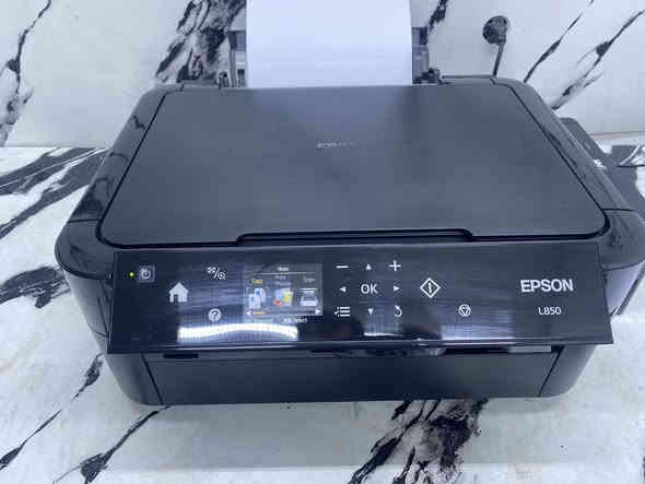 سلام عليكم 
طابعه ابسون l850
6 الوان للصور 
التفاصيل داخل الفيديو
السعر 200
توصيل متوفر
***********
