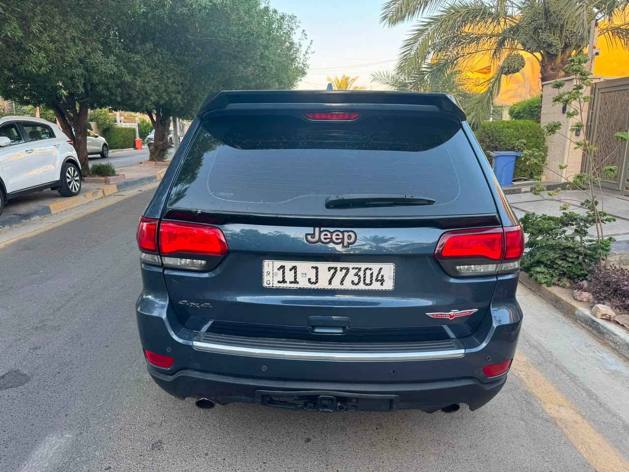 جيب تريل هوك 2020  محرك 3600 V6      السعر 168 ورقه وبيها مجال للشراي
بيع او مراوس 
حادث اربع قطع صبغ بدون ضرر داخلي وبيها صبغ فقط كصه القماره شرط الفحص 

ماشيه 105 الف ml

المواصفات:
بصمه تشغيل
شاشه كار بلي
كامرة دوار
حساسات امامية وخلفية
فتحه بانوراما
مري قلاب 
ختم بالكراسي تريل هوك
تدفئة وتكييف المقاعد
كشنات كهرباء 
رادار مانع تصادم
رادار نقطه عمياء
رادار تحديد مسار
تشغيل عن بعد 
دفع رباعي
مثبت سرعة مع قيادة الية
صندوق كهربائي 
ثلاث نقاط تكييف
اضوية وكشافات ليد
اندرويد اوتو وكار بلي 
نافيكيشن 
مرايات كهربائية 

وهواي مواصفات اضافيه 

السيارة رقم بغداد الدولي بسمي الجديد هزه وسنويه تحويل مباشر
مكان السيارة بغداد حي العدل 
للتواصل ***********
