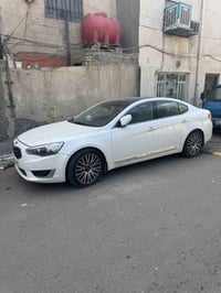 كيا كادينزا موديل 2015 فول مواصفات 1/1 خليجي بيها قطعتين صبغ اثر شخوط ...