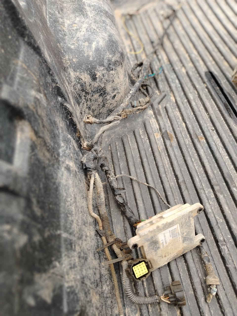 سلام عليكم بخاخ كامل معداته شرط شقل مكان ذي قار سعر ٧٥ ***********
