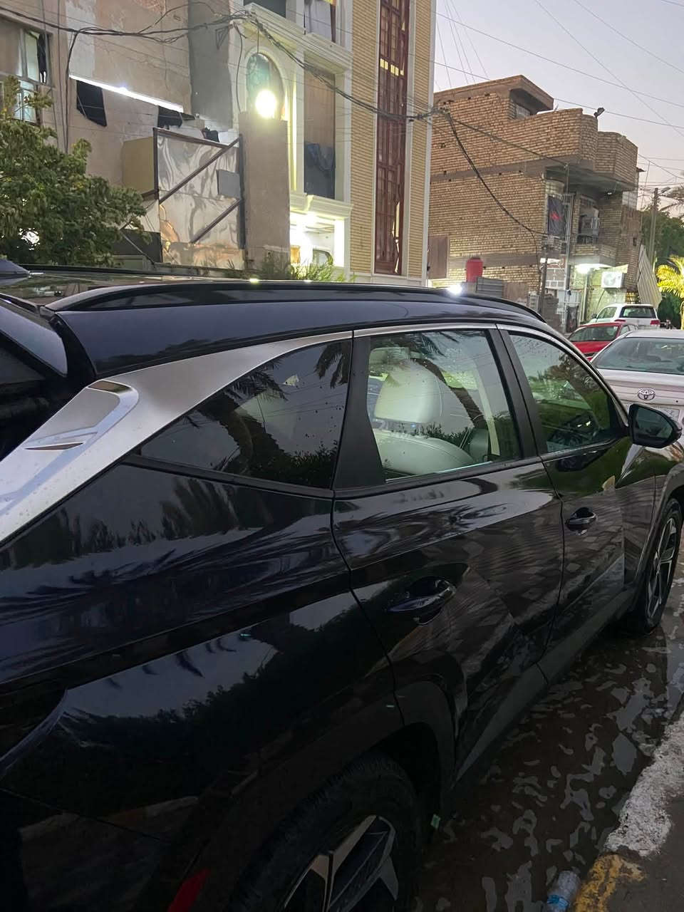توكسان موديل 24. هايبرد  مكفوله فقط بارد بل بنيد. ماشيه 22 فول مواصفات رقم بغداد بسمي ‭***********‬ مكاني. بغداد. الكرخ
