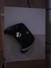 اكس بوكس ون اس • ٥٠٠ جي بي • نضيف