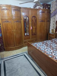 غرفة نوم • خشب ثخين • الكرادة بغداد