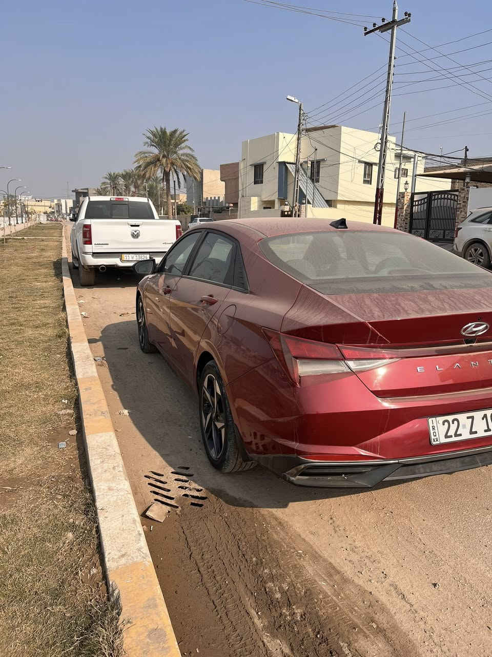 النترا 23 sel فول عدا الفتحة 
ماشية 17 بأسمي سنوية لل 2030
حادث جدا بسيط بدون ايرباك 
للأستفسار ***********
مكان السيارة حلة / شارع 60
السعر 162
