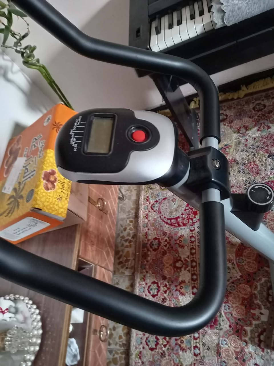 جهاز للبيع جديد ب١٠٠ مكاني الحريه ***********
